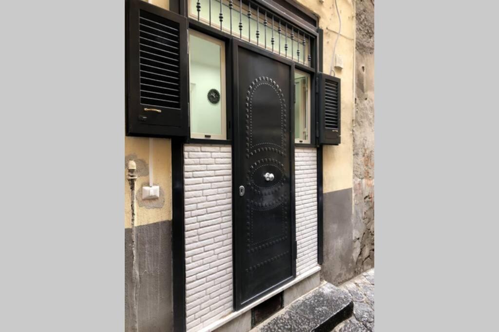 Mini-House Museo Apartment Наполи Екстериор снимка