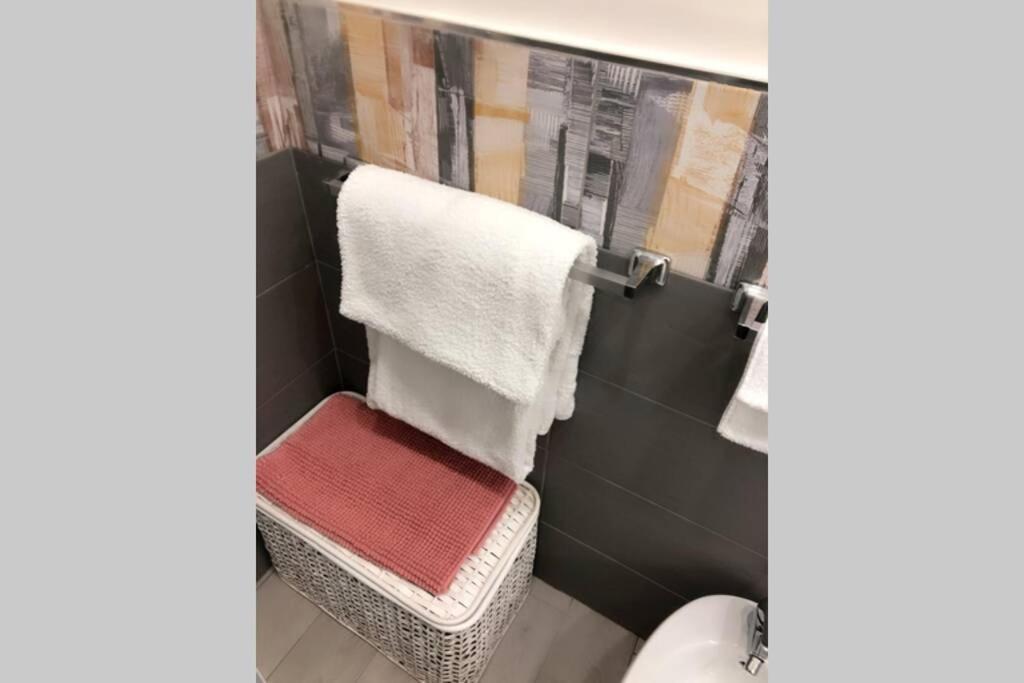 Mini-House Museo Apartment Наполи Екстериор снимка